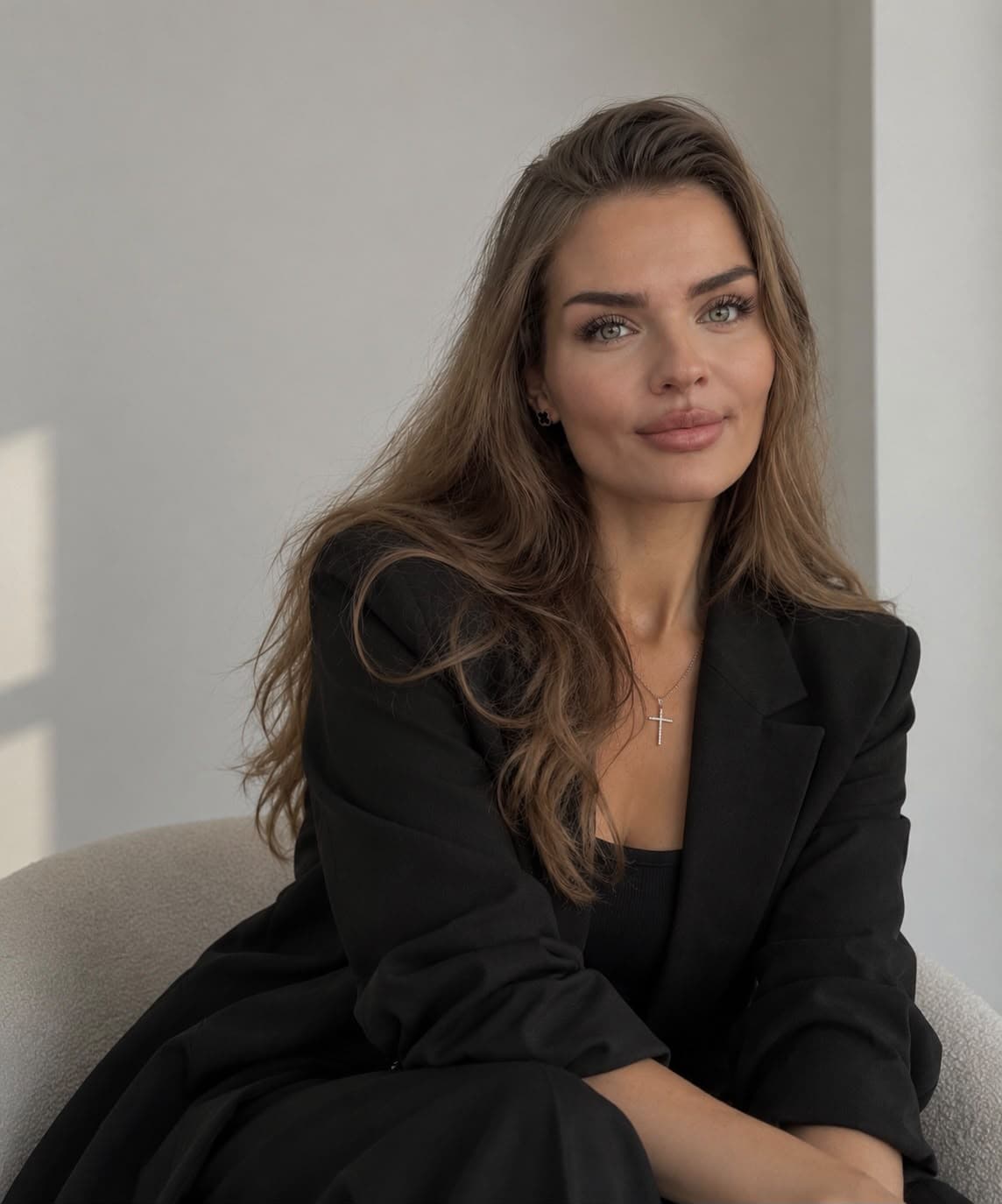 Olena [Surname] — Psychologist